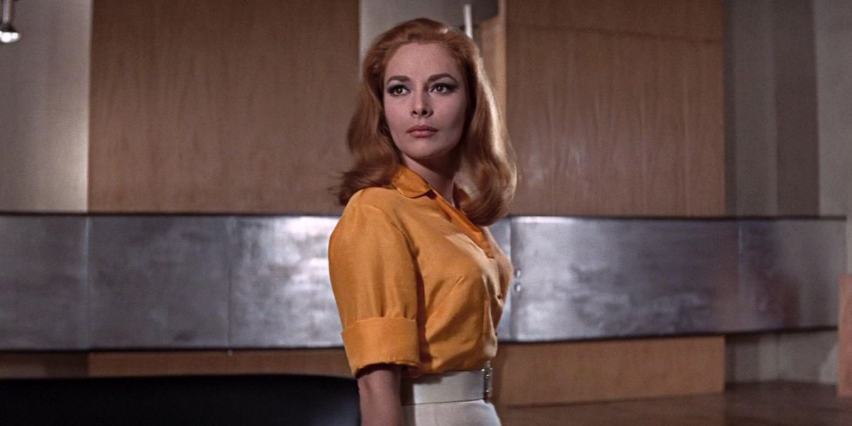 ClassicSpyChic's tweet photo. Villainous Bond Girls that I would let ruin my life starter pack; https://t.co/2o8tFOxej5