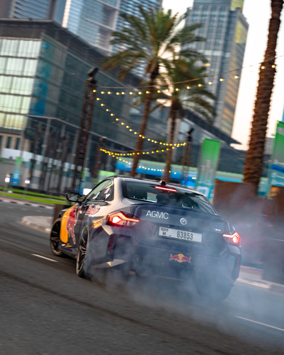 An opening that demanded attention.
@abdofeghali behind the wheel, bringing BMW ///M drifting to life at the 1 Billion Followers Summit.

#AGMCBMW #BMW #1BillionSummit #قمة_المليار_متابع