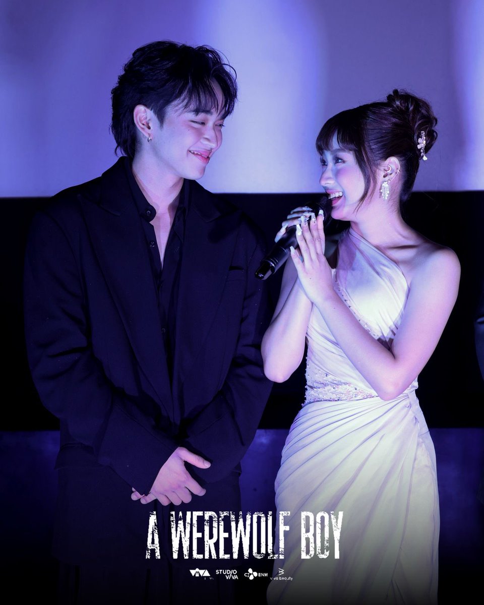 VIVA_Films's tweet photo. What a heartfelt movie! 💙🌕🐺

Take a look at the #AWerewolfBoyPH Red Carpet Premiere Night. 

Don’t miss the extraordinary movie, A WEREWOLF BOY this January 14 in cinemas nationwide! 

AWBPH PREMIERE NIGHT 

#AWerewolfBoyPremiereNight #RabinAngeles #AngelaMuji https://t.co/mdd1I1skUh