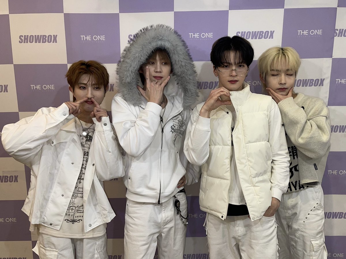 RE_LIVE_HALL_jp's tweet photo. 🦄#MYONE 🌈
@MY_ONE_OFFICIAL 
4th LIVE IN JAPAN🎤
お越し頂きありがとうございました🎀

次の公演は
🗓 1月14日（水）
⏰ 開演 17:00~
📍 #RELIVEHALL 
💰当日券¥4500
✨初めての方は無料&amp;チラシ1枚に団体サイン✨
🪧公演の90分前にPRを行います

🎫予約チケット🎫
https://t.co/0VX3N8y9Jv https://t.co/v4u0alO4KJ