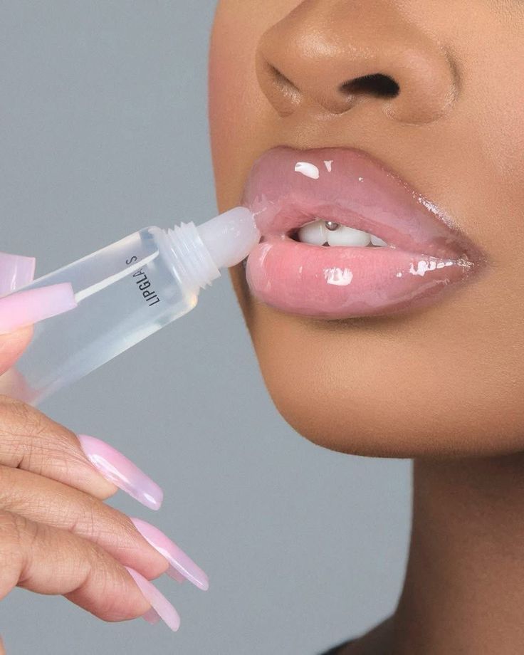 ZeroPointFm's tweet image. Lips