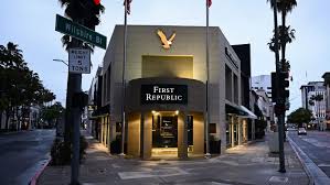 sumo_moon's tweet photo. @annvandersteel Look what they did to #firstrepublic  first republic bank. Before JPM took it over for pennies on the dollar. @DOGE  @elonmusk  @SECGov  @SECPaulSAtkins https://t.co/Q6tcqcs1Al
