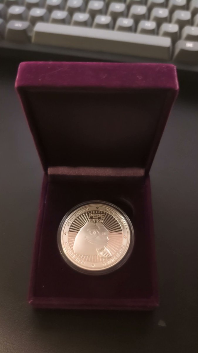 ProdigyXII's tweet image. Quite a cool little momento