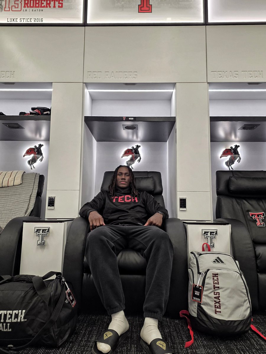 Dennis Webb Jr tweet media