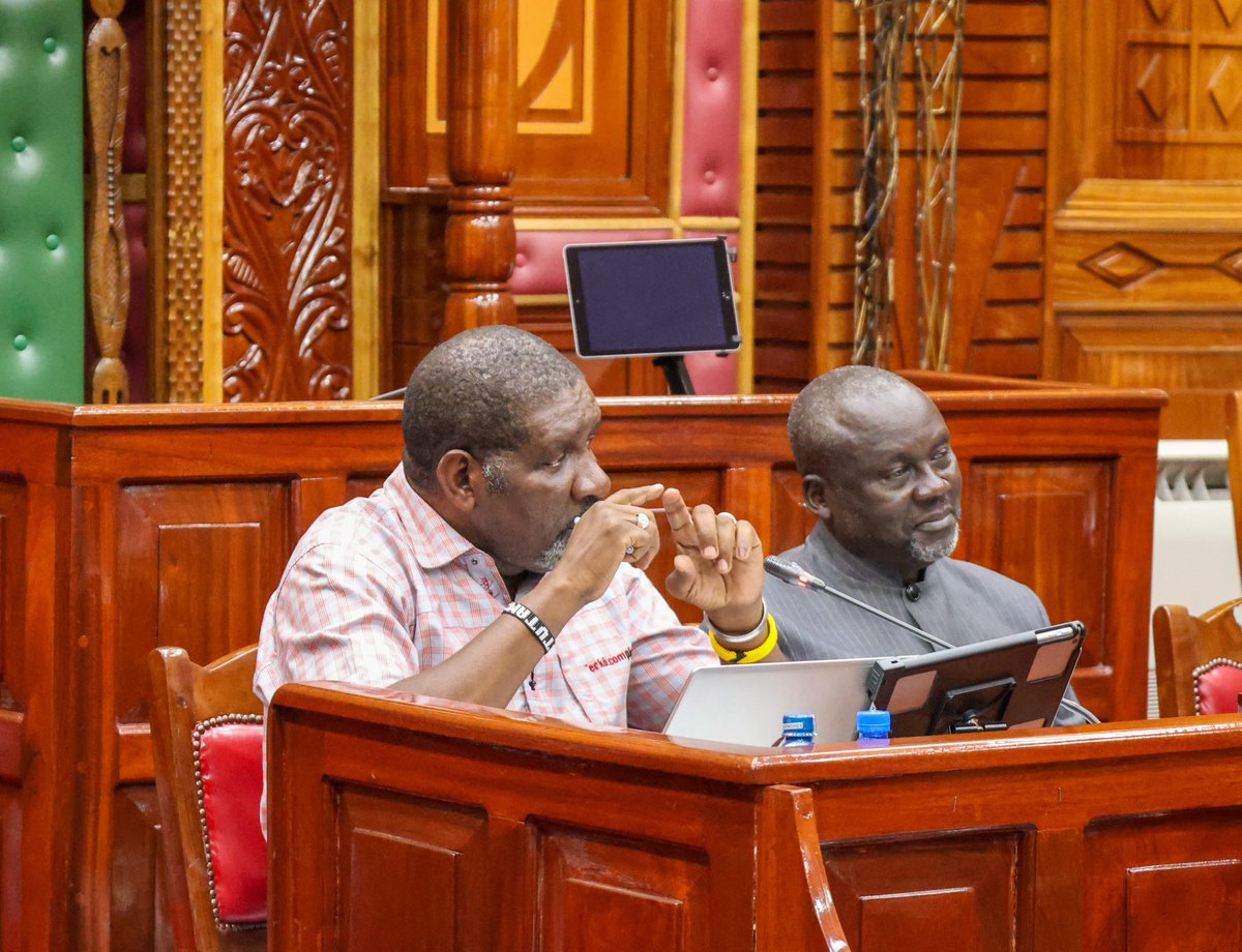 Energy &amp; Petroleum Cabinet Secretary 
<a href="/OpiyoWandayi/">Opiyo Wandayi</a> accompanied by Petroleum PS  <a href="/official_MLiban/">Mohamed Liban, CBS</a> 
appeared before the National Assembly &amp; Senate Committees on Energy to appraise the  South Lokichar Field Development Plan  (FDP) ahead of its ratification.

​By advancing this