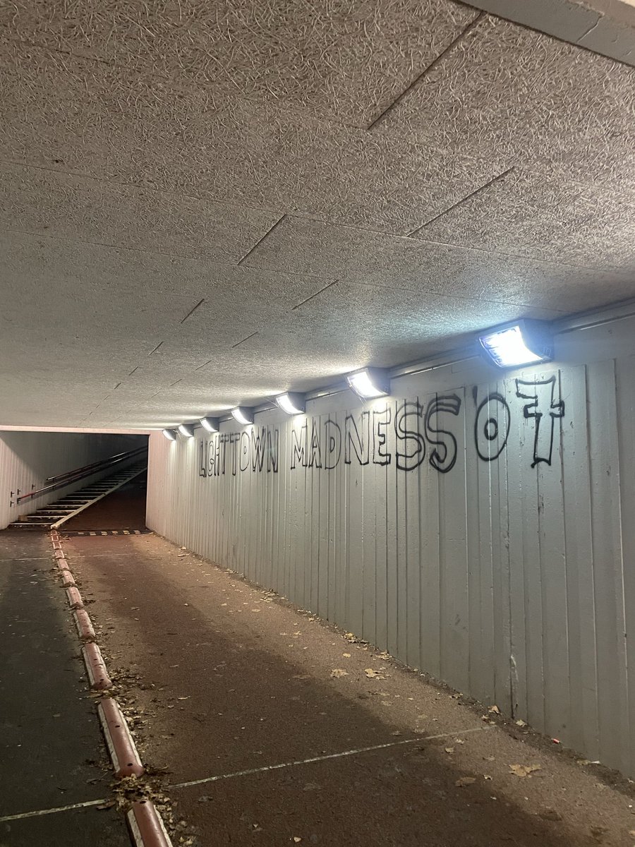 🇰🇵 tweet media