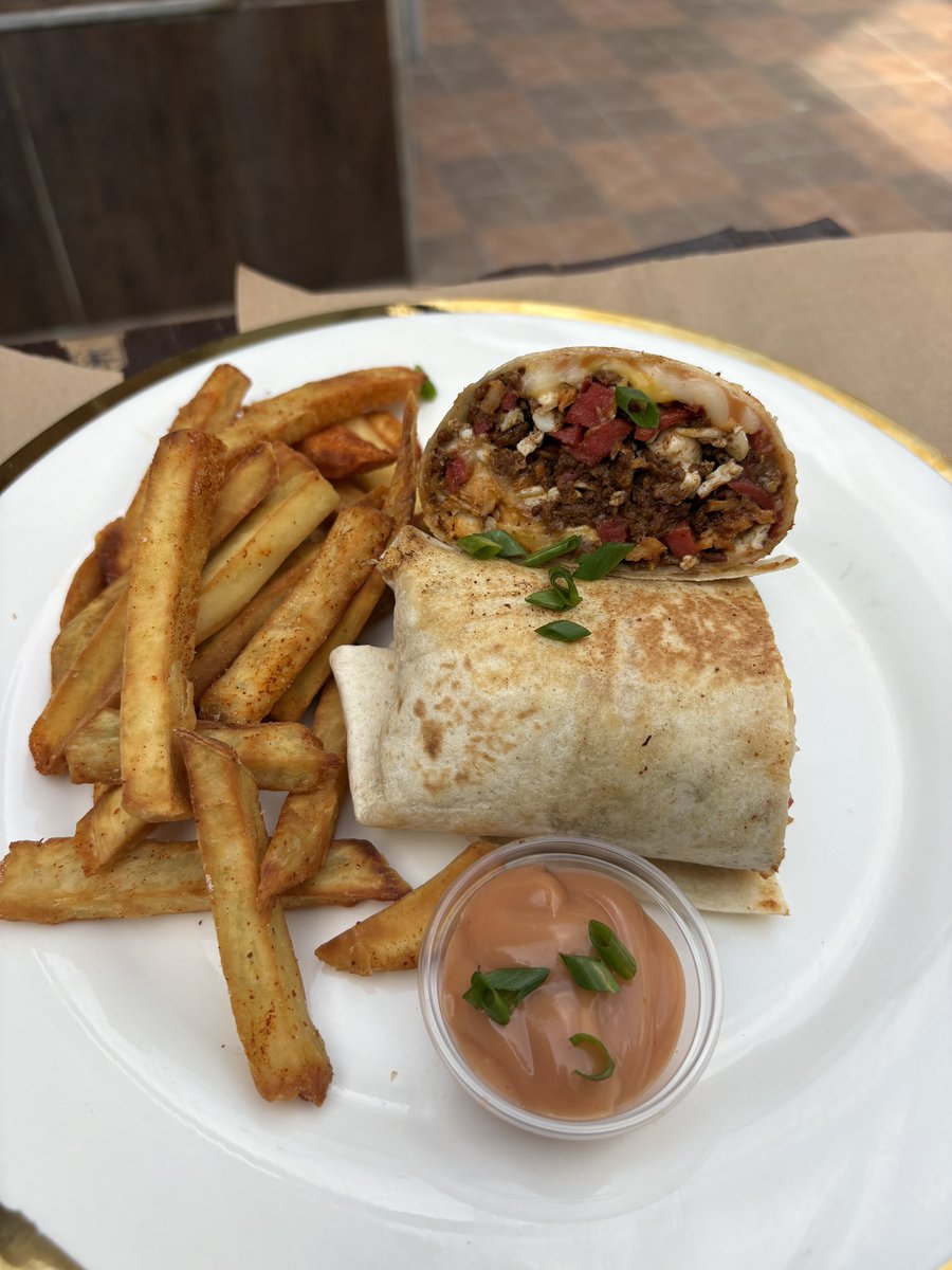 barbecuecitygh's tweet photo. New addition to our menu:

Wraps and Quesadillas 

Only at Barbecue City

A different experience. 

Try one today. https://t.co/YMh45GpKs8