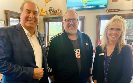 Set a new year’s resolution to connect with the local business community! There are multiple ways to network, tap into local resources, and learn as an entrepreneur. Here are two organizations looking to help. growroseville.com/roseville-mn-n…