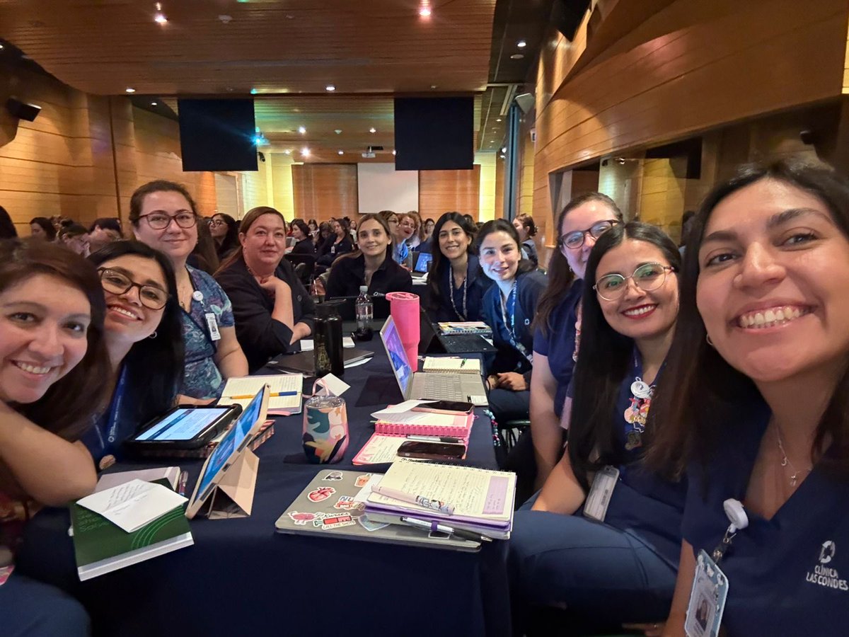Sasilv's tweet photo. Vamos con el primer día de formación! Feliz de volver a ser parte de este tremendo team #RNAOCLC
@DorisGrinspun @RNAO https://t.co/nNDG23HW9H