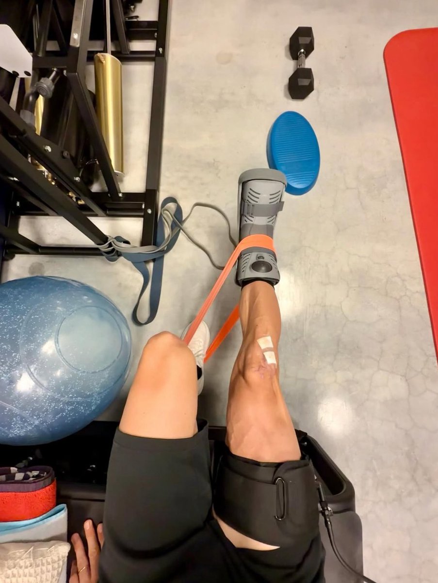 lucasaganronald's tweet image. What beautiful news we got today. Just nine days after his ankle injury (and surgery) Wout van Aert is already back riding on a bike outdoors. 🥹 Let’s go, Wout 🫶🏻

📷: posted by Wout himself