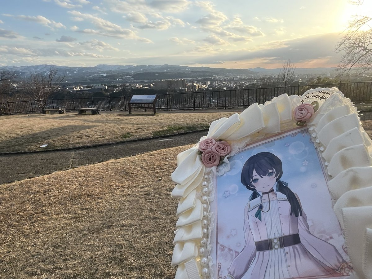 yaeba1024's tweet photo. さや、お誕生日おめでとう！
3回目のお祝いになるけど年々成長を感じてるし、そんなさやかのおかげで自分も頑張ろうと思える毎日です。

あなたに出会えてあなたを推せて本当に幸せです。
いい一年にしてね、一緒に最後まで駆け抜けていこうね、大好き

 #村野さやか誕生祭2026
#村野さやか生誕祭2026 https://t.co/nqYqCezdk2