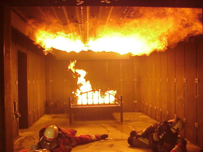 herodote1789's tweet image. #pyrocide le fait de ne pas faire de contrôle annuel évite d'être poursuivi lourdement pour ne pas avoir vu les graves manquements. Légalement il ne risque pas grand chose. #Flashover #CransMontana