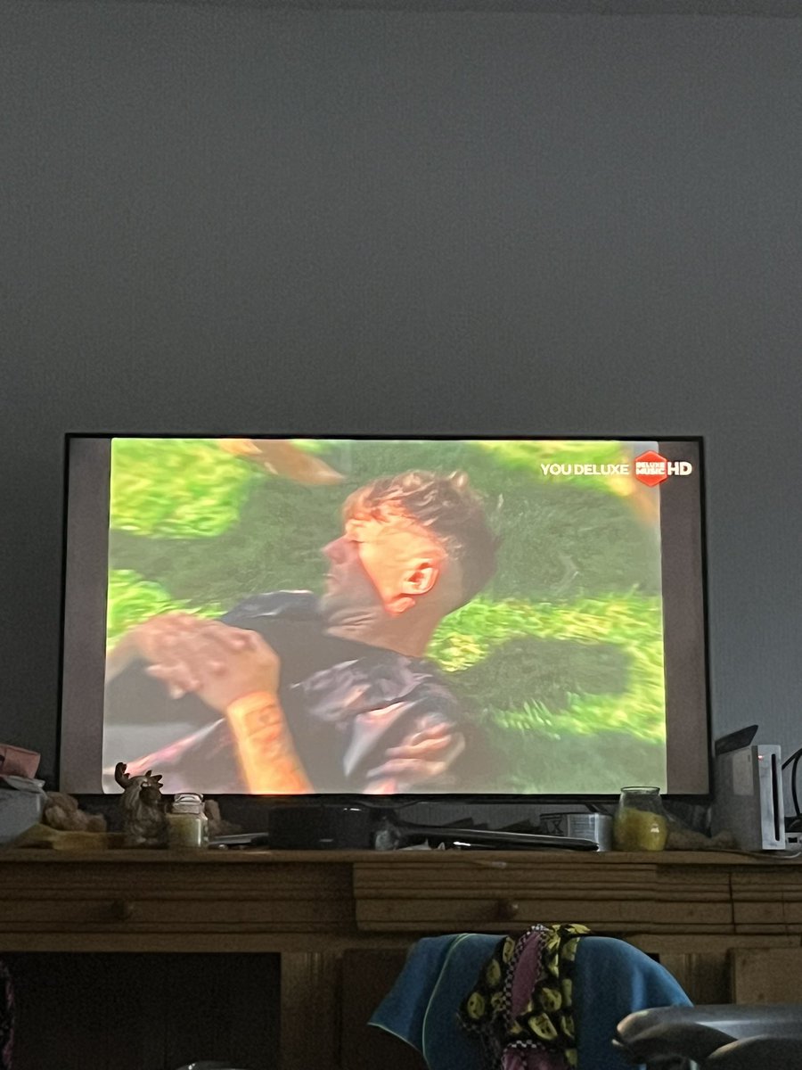 L25Xxx's tweet photo. Look who finally gets played on deluxe music. 2026 will be his year🎉🎉🎉🎉 https://t.co/uE0OyicSl2