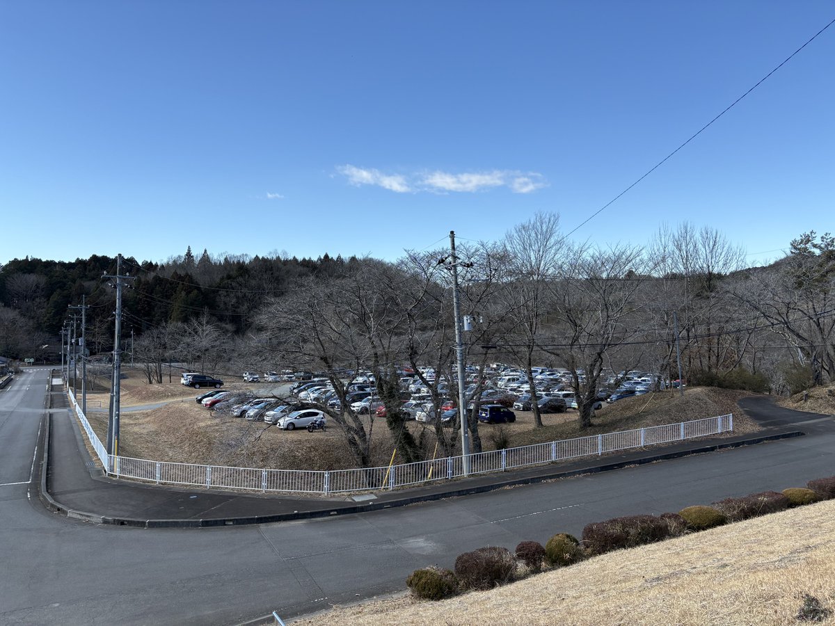 私は、期待されるとやる気が出て、信頼されると応えたくなる、割とちょろい人間なのですが…要は、良いチーム、対等な関係、誠実なパートナー、そんな心理的安全性が原動力になる、「関係性の中で力を発揮するタイプ」だと思っています。だからか”仲間の力になりたい