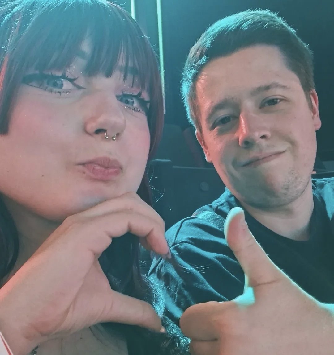 Ner0ochan's tweet photo. I Said Yes🩷✨️💍
@heyimdinkleberg ♡
#isaidyes #love https://t.co/4JHZbIDuXH