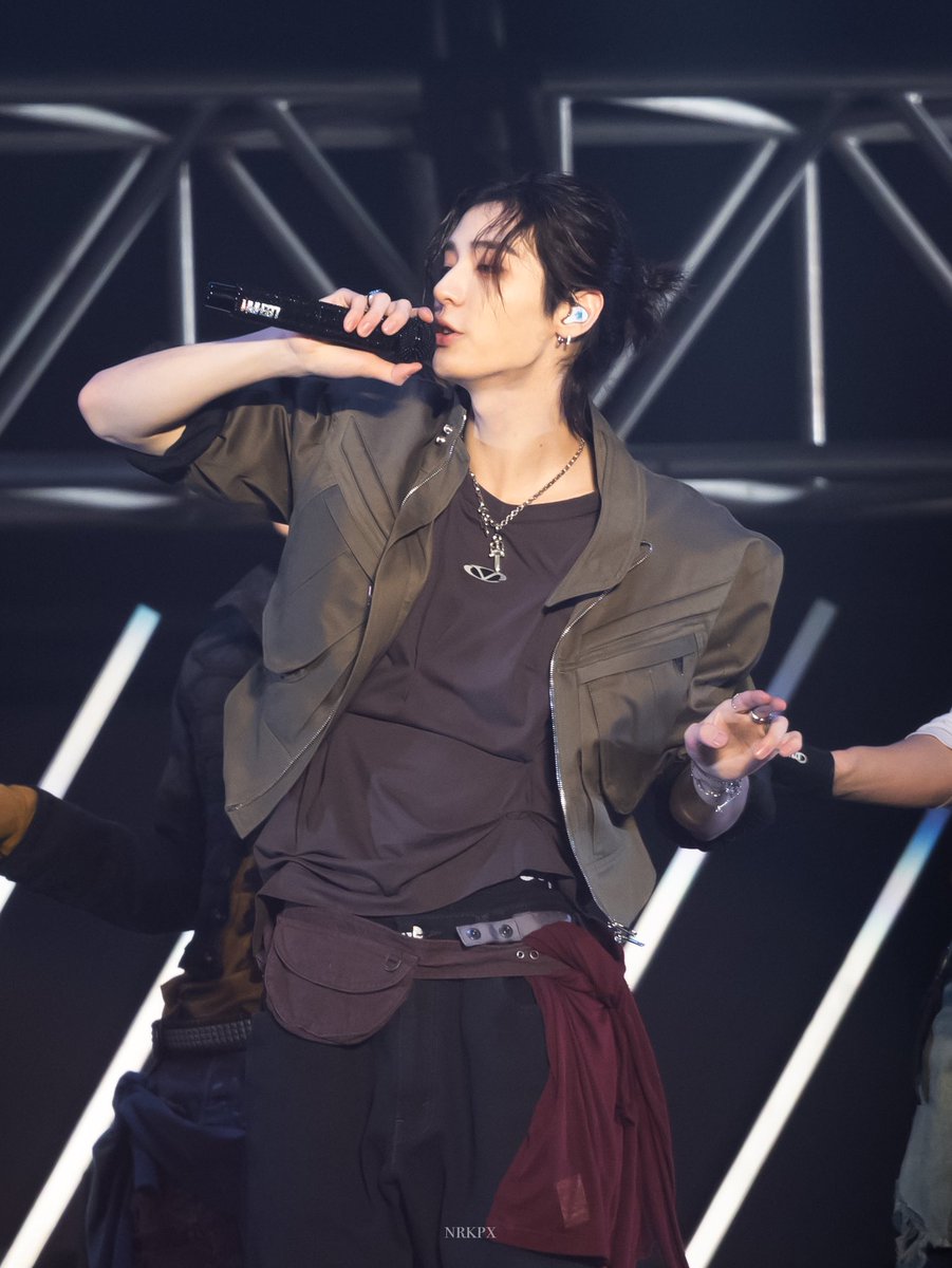 𝙊𝙢𝙊 tweet media