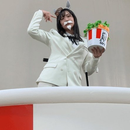 ANAFFY_'s tweet photo. Hitomi Ueda cosplaying as Colonel Gold Ship https://t.co/6IMdA3Tb9K