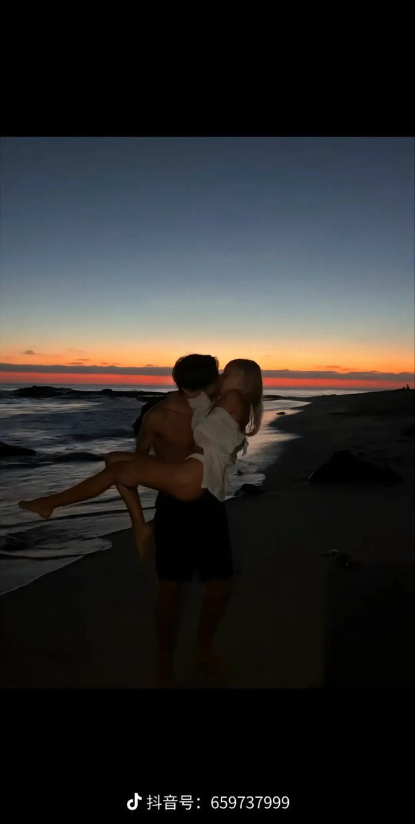 Live in the moment🥹