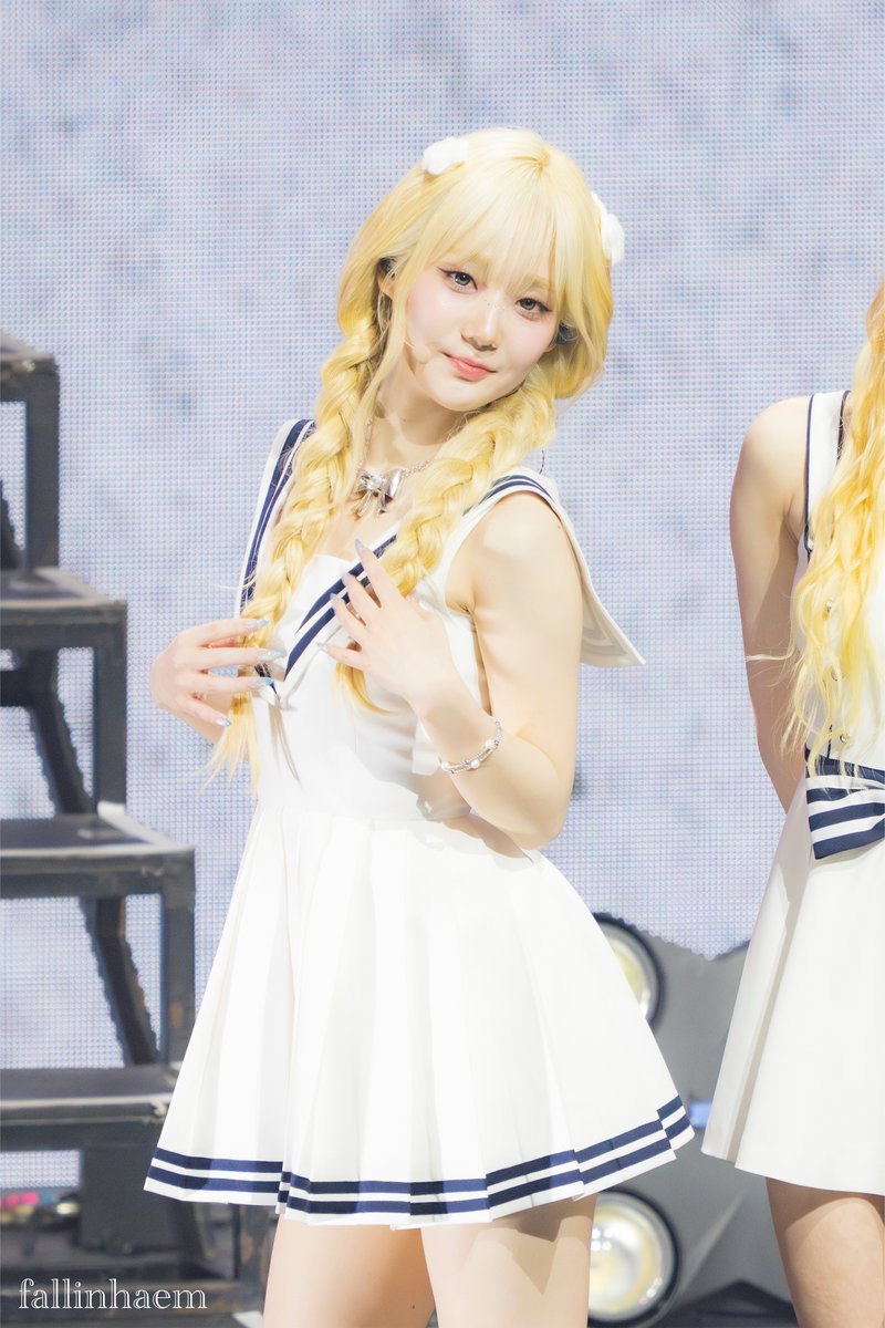 fallinhaem's tweet photo. 250713 tripleS A Live 25 Seoul
HQ

#트리플에스 #서연 #윤서연 
#triples #SeoYeon https://t.co/2ZoBPMnbH1