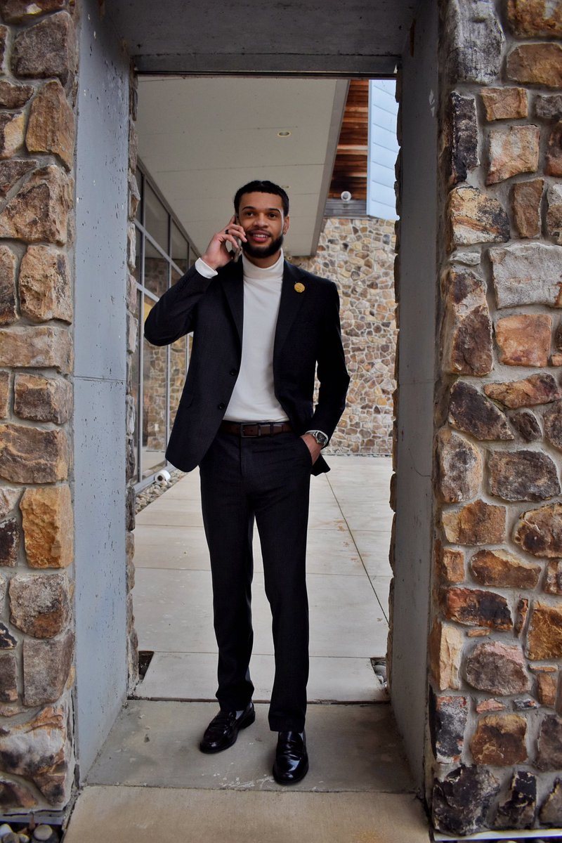 LaddsLenz's tweet photo. Straight Business All Year😤💰 https://t.co/vLUsDBQbRb