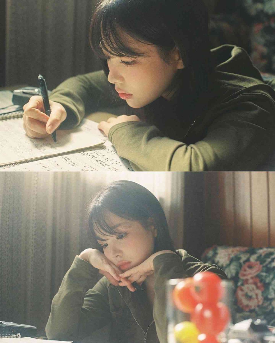 AddisonG41353's tweet image. just picked up some sage at market of vermont for $5 🤡 planting good vibes on the farm 💀 sephora employee staring like "girl you're wild" anyway