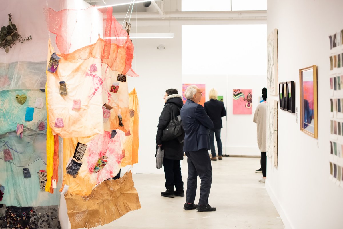 WorkmanArtsTO's tweet photo. Are you thinking of applying to #BEINGSCENE but still have some unanswered questions? The recording of our Submissions Info Session is NOW LIVE on our YouTube channel.
To watch, go to https://t.co/1Nsi8j3jMb
#WorkmanArts #BEINGSCENE #JuriedExhibition https://t.co/ytALN1v1gz