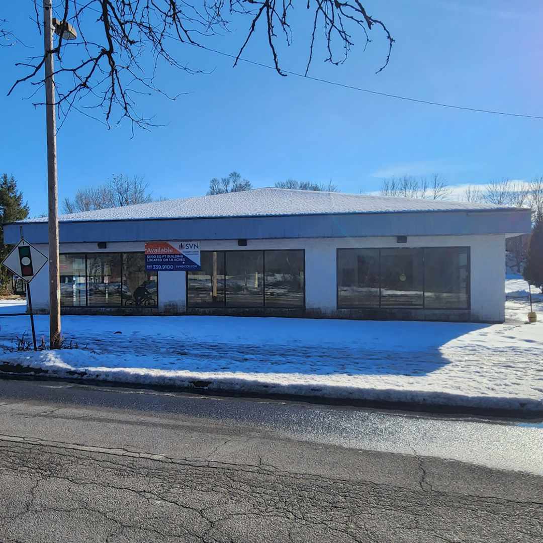 SOLD: 12,100 SF Uptown #KingstonNY building on 1.8 acres with ample parking and flexible T5N zoning. We look forward to seeing the vision the new owners bring to this building! Call or visit our website for more info on our services: 845.339.9100 | svndccr.com