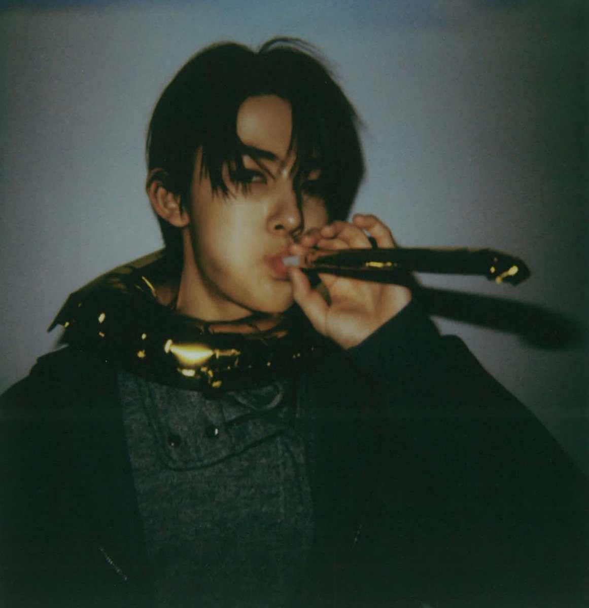 seonghyeonpics's tweet image. HAPPY #SEONGHYEON DAY ♡