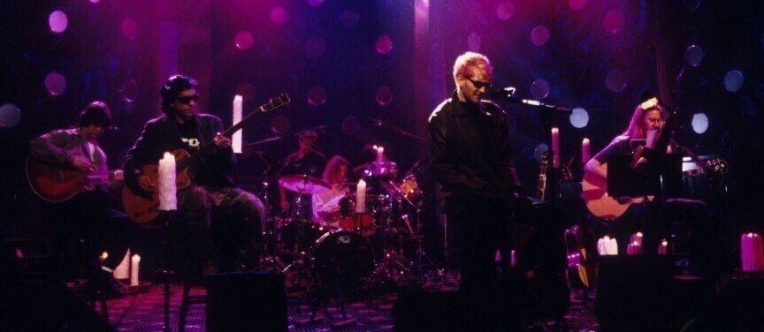 crockpics's tweet photo. Alice In Chains MTV Unplugged performance, 1996. Photo by Danny Clinch.  The acoustic concert was recorded live on April 10, 1996, at the Brooklyn Academy of Music's Majestic Theatre. It was the band's first live performance in over two years and one of their last with original lead singer Layne Staley. See more great photos by Danny Clinch at https://t.co/pYBhTOMo8f