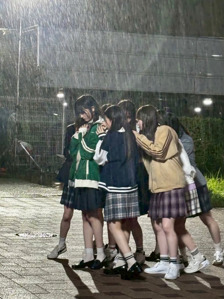 【ブログ更新 大越ひなの】 全力ラップタイム dlvr.it/TQJF9b