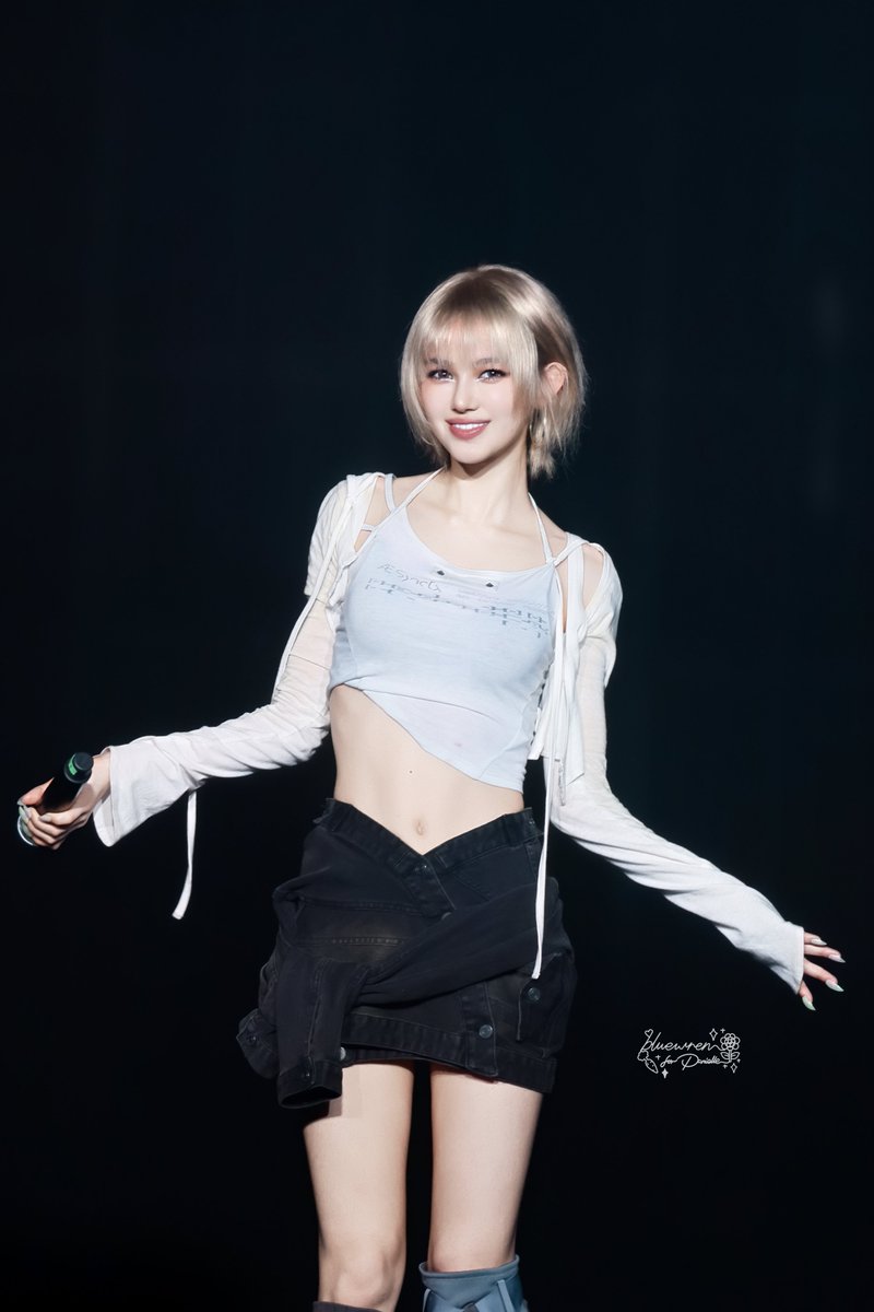 BlueWrenDN's tweet photo. For though they may be parted
There is still a chance that they will see
Dazzi 사랑해

#Danielle #ダニエル #다니엘 https://t.co/6z4Mjo5Sp0