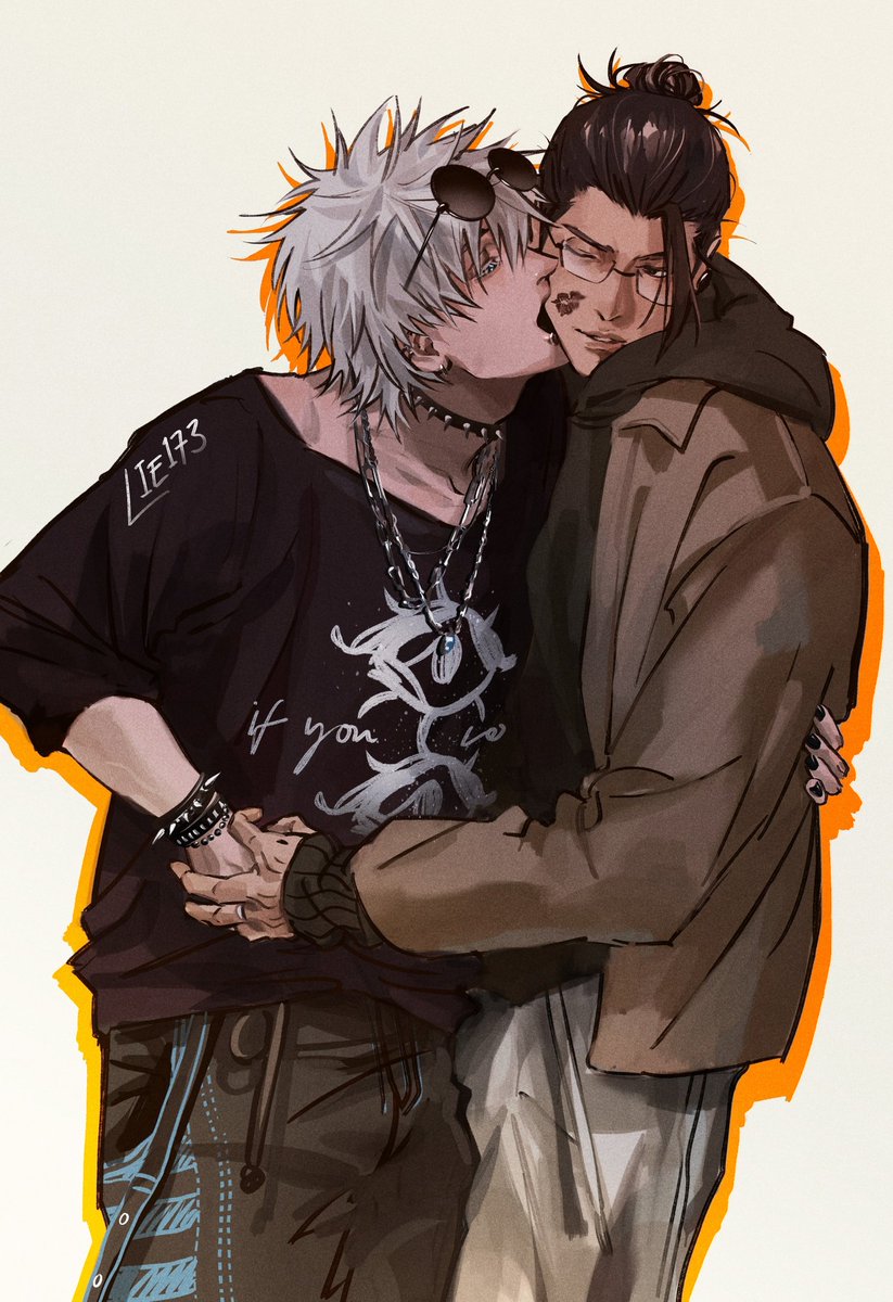 _lie173's tweet image. i did NAWT read anything pass emo satoru cus im suddenly locked in sorry for no ripped skinny leather jeans satoru🫩🚬