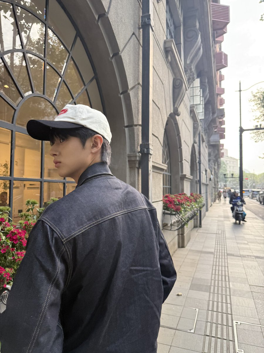minkyu_0312's tweet photo. 그냥 올리고싶어서… https://t.co/lDQK4z9o1W