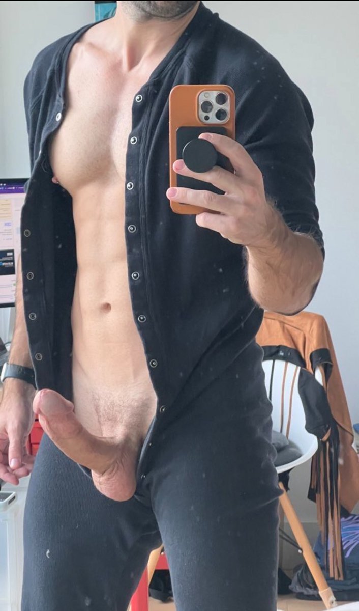 Bat (Atlantis 2/1 - 2/8) tweet media