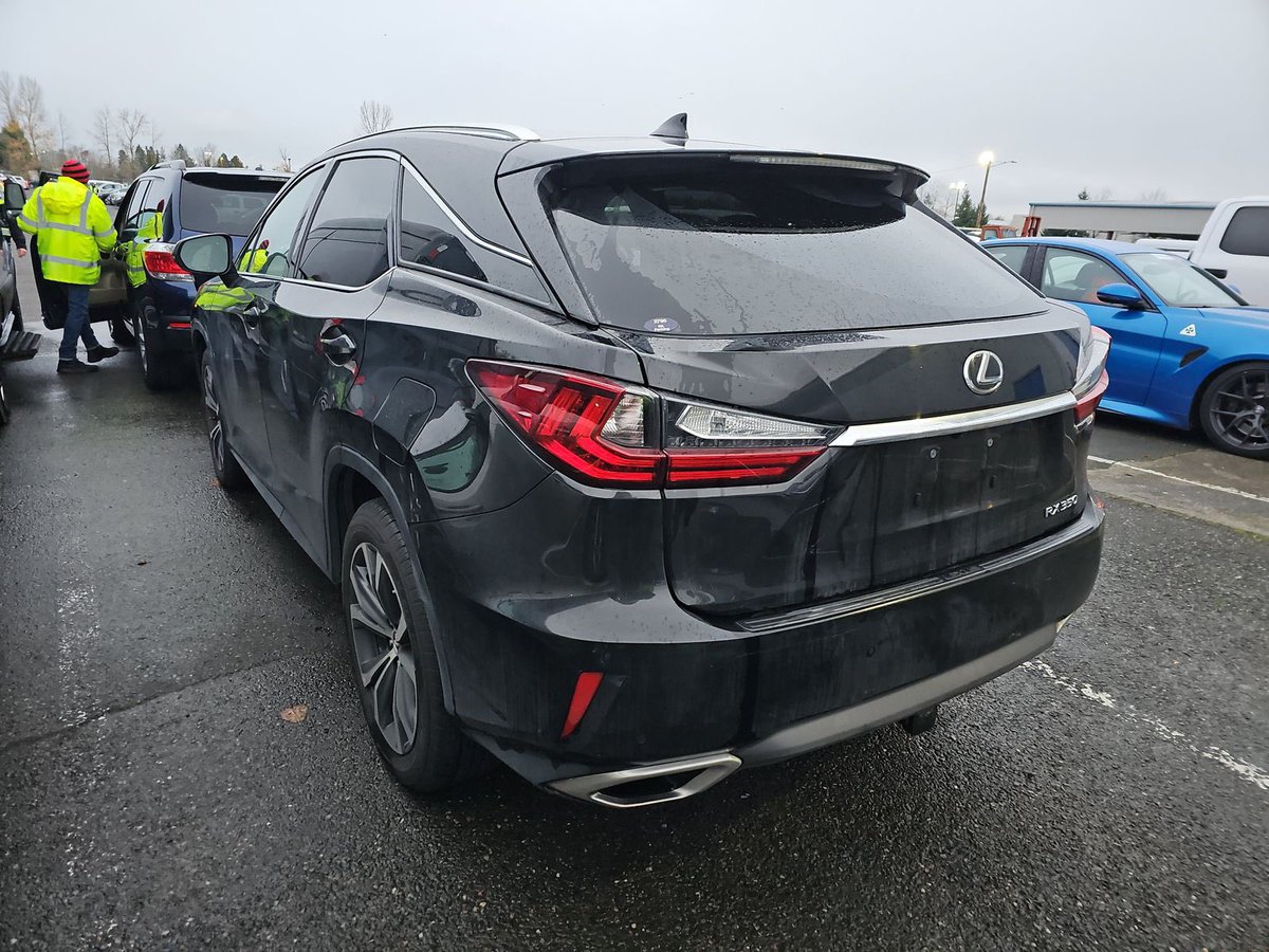 kena_ewuru's tweet image. 2018 LEXUS RX 350 PREMIUM
with full Panoramic roof, Color Heads up display and Mark Levison speakers from the US to your doorstep in Lagos.
PRICE: ₦49,000,000
ETA: 6-8 weeks
You know how good this deal is. DM to secure it now that it is still available 🫵🏾