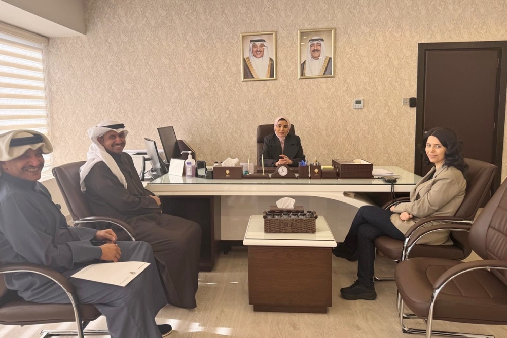 الحويلة تبحث مع مسؤولي ذوي الإعاقة آلية توزيع الأجهزة التعويضية وميكنة الخدمات 