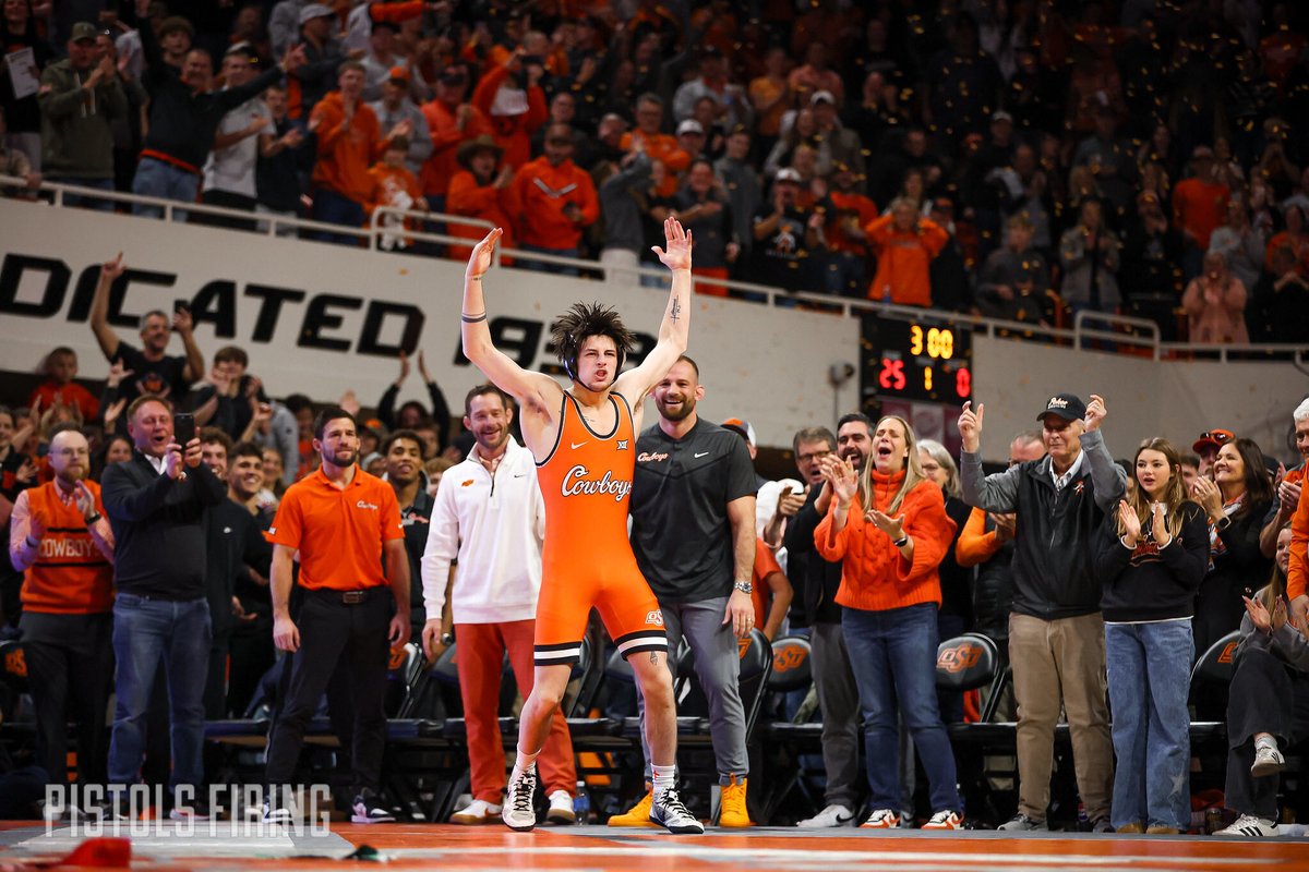 Pistols Firing tweet media