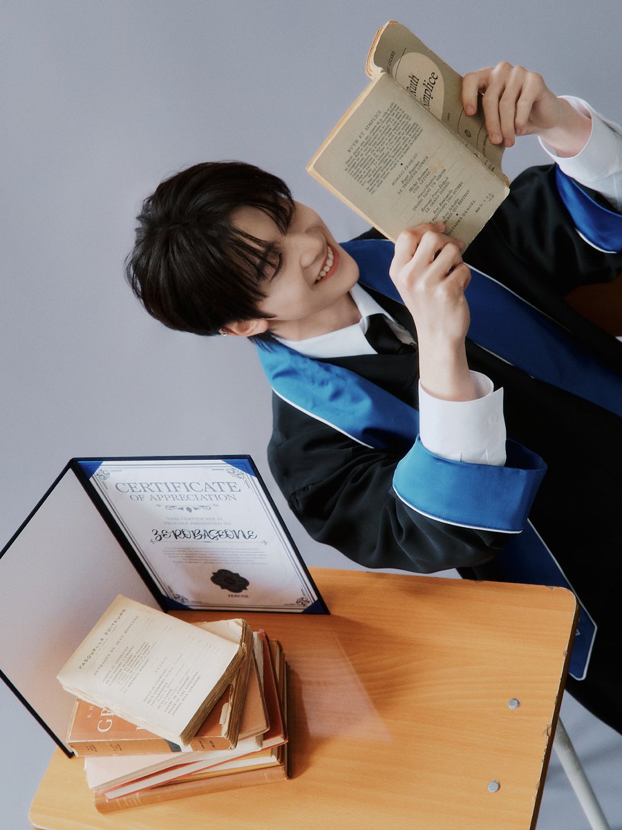 ZB1_official's tweet image. ZEROBASEONE 
Special Limited Album
[𝐑𝐄-𝐅𝐋𝐎𝐖]
 
BEGIN AGAIN
#SEOKMATTHEW #석매튜
 
2026.02.02 18:00 (KST)
 
#ZEROBASEONE #ZB1 #제로베이스원
#REFLOW