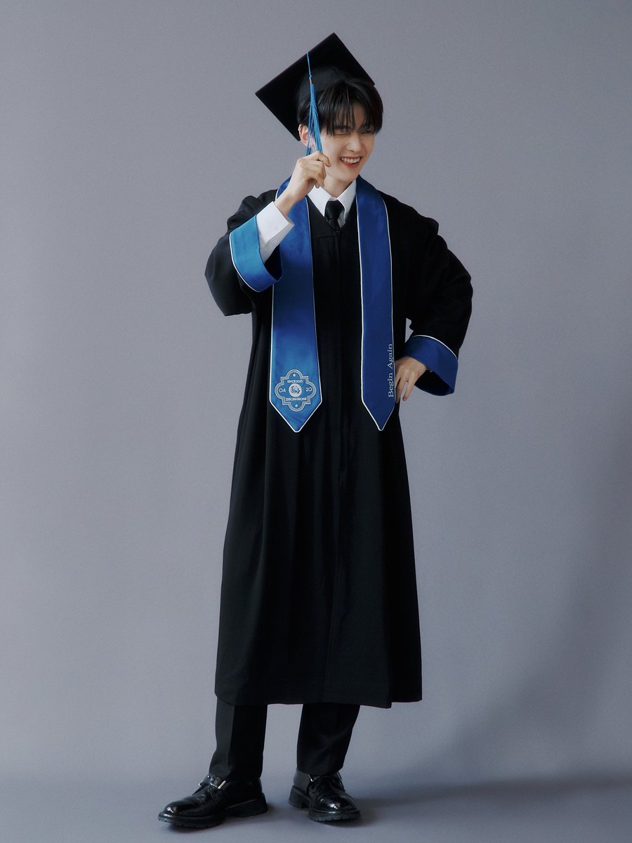 ZB1_official's tweet image. ZEROBASEONE 
Special Limited Album
[𝐑𝐄-𝐅𝐋𝐎𝐖]
 
BEGIN AGAIN
#SEOKMATTHEW #석매튜
 
2026.02.02 18:00 (KST)
 
#ZEROBASEONE #ZB1 #제로베이스원
#REFLOW