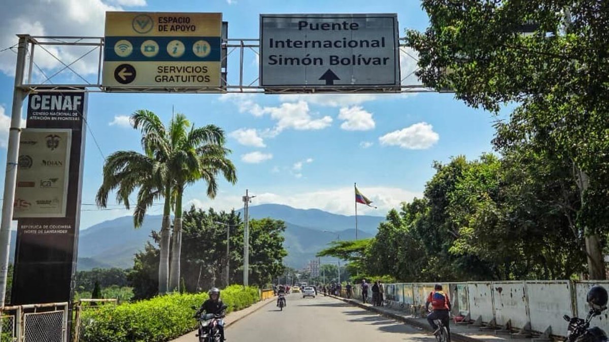 RFI_Es's tweet photo. ACNUR Colombia: No hay aumento de inmigrantes ni de retornados venezolanos https://t.co/9yXeAsDZ0O https://t.co/NxkSIVXUHZ