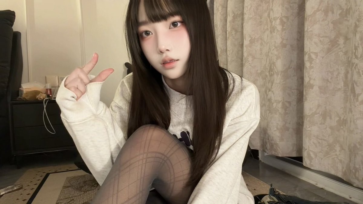 娇七s tweet media