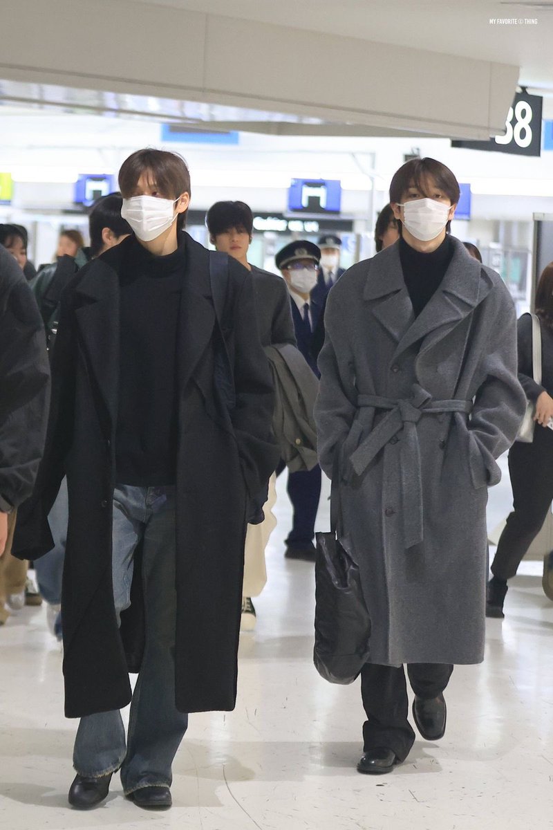 eunseoklove01z's tweet image. 길거리 남자들 기 다죽이는 롱코트 입어주세요.