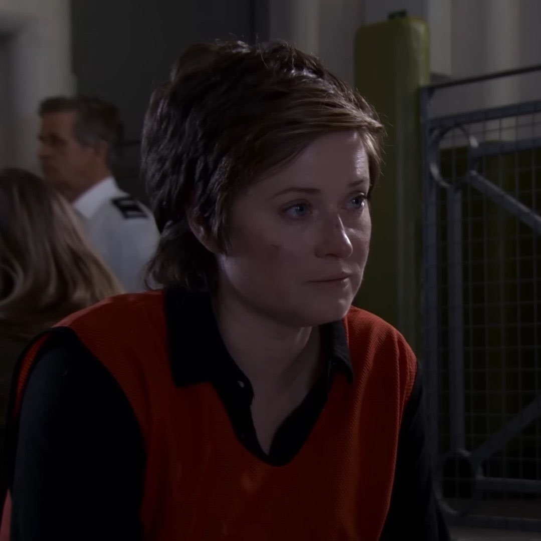 “Your  noting to me ”

Way Betsy roasted her , she was having none of Becky’s games !! Sydney just absolutely nailed these scenes 👏👏
#Swarla #Corrie