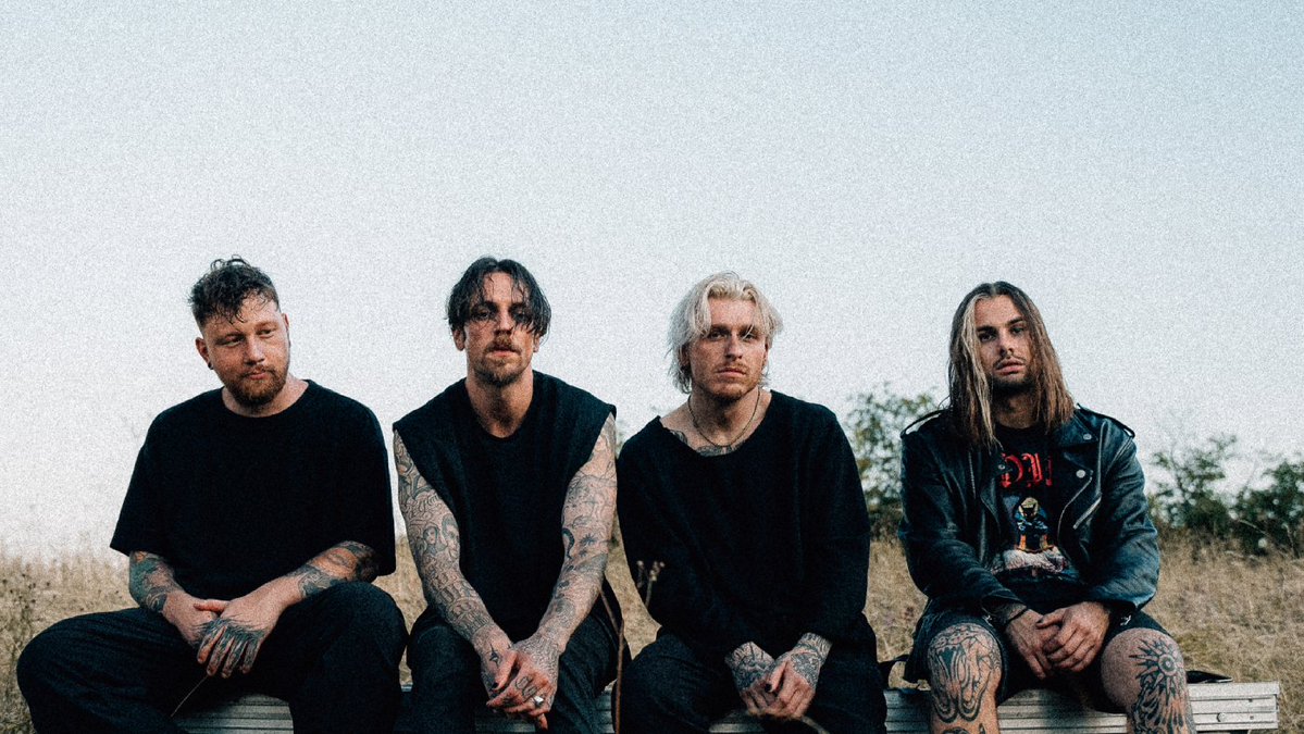 rocksound's tweet image. As they prepare for their biggest year yet, Paleface Swiss' Marc “Zelli” Zellweger talks us through the vulnerability and expansion that went into their stunning new EP 'The wilted'
rocksound.tv/features/palef…