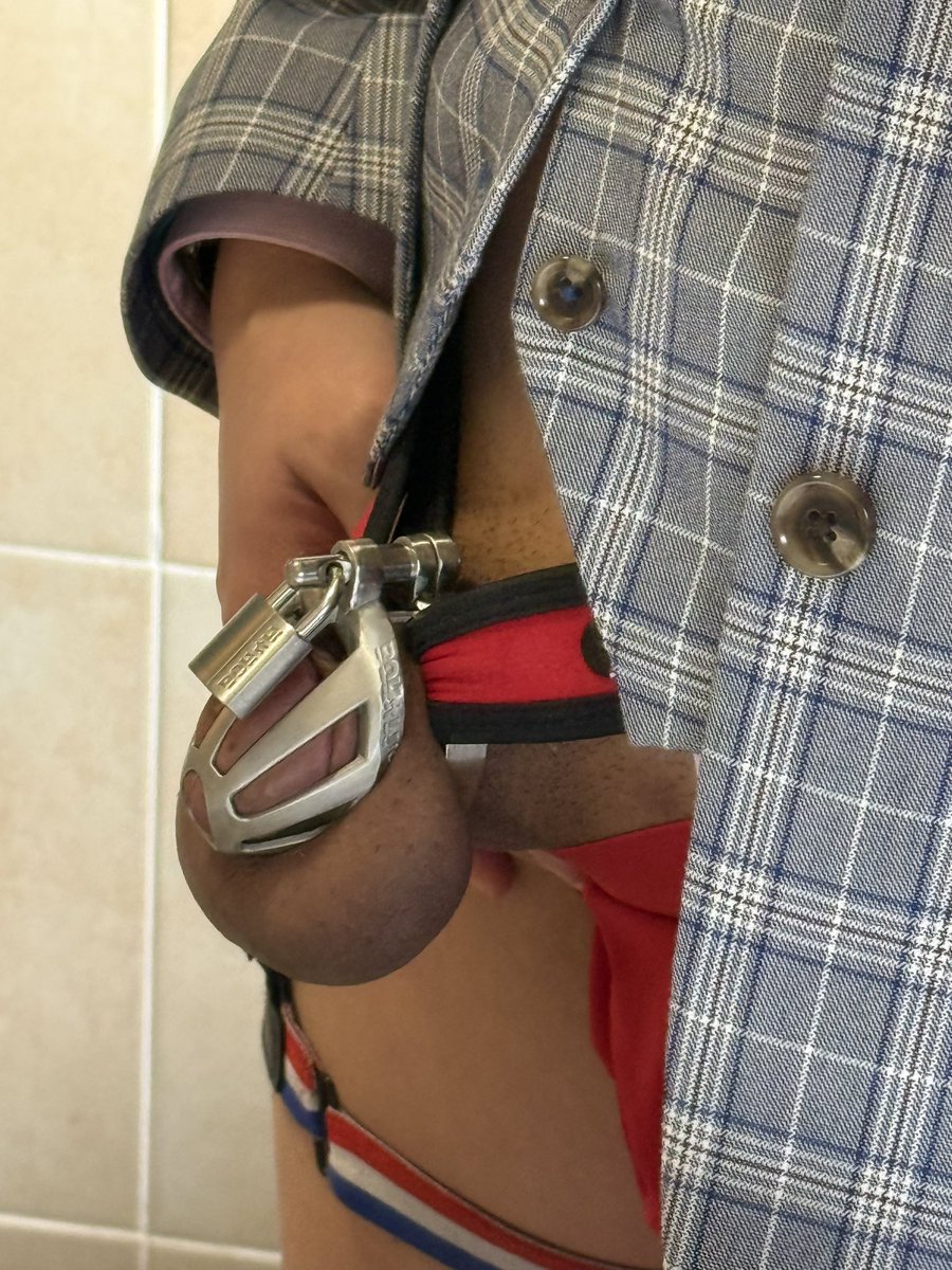 OnlyDapper tweet media