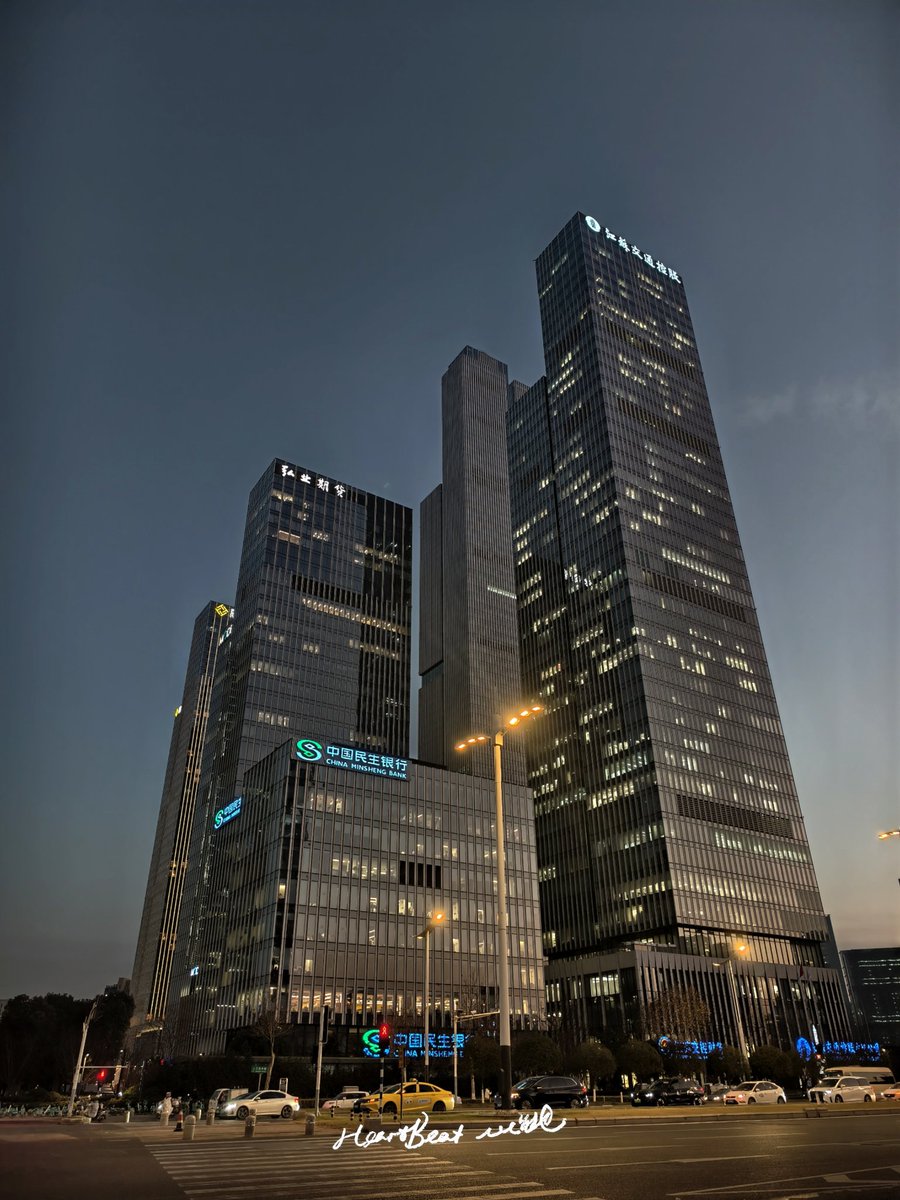 FurryYuan's tweet photo. 这里是南京
This is Nanjing https://t.co/g6YKe70W53