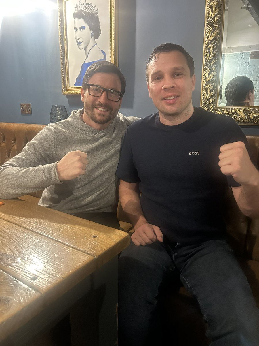 tommysweet_t's tweet image. Huge boxing news pending for @EssexPR and @waynelineker amongst other well known faces will be ringside in #Romford at the Essex Boxing Organisations #Chapter14 show message me for tickets 
Give it a share and show your support 🥊
#Boxing #Essex #TheWayToGoIsEBO