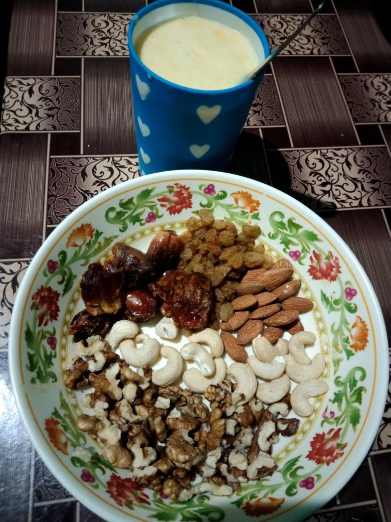 Good night and enjoy dry fruits with tea