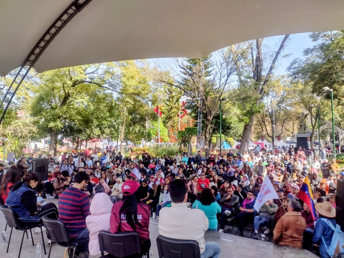 SedisexCDMX's tweet photo. 🇲🇽 Buen día asi nuestra participación en las jornadas por la defensa de la soberanía nacional, defender nuestra soberanía es defender nuestros derechos humanos y nuestra dignidad 🇲🇽
#morenaVa
#SomosMillones https://t.co/Zbu0v2py1H