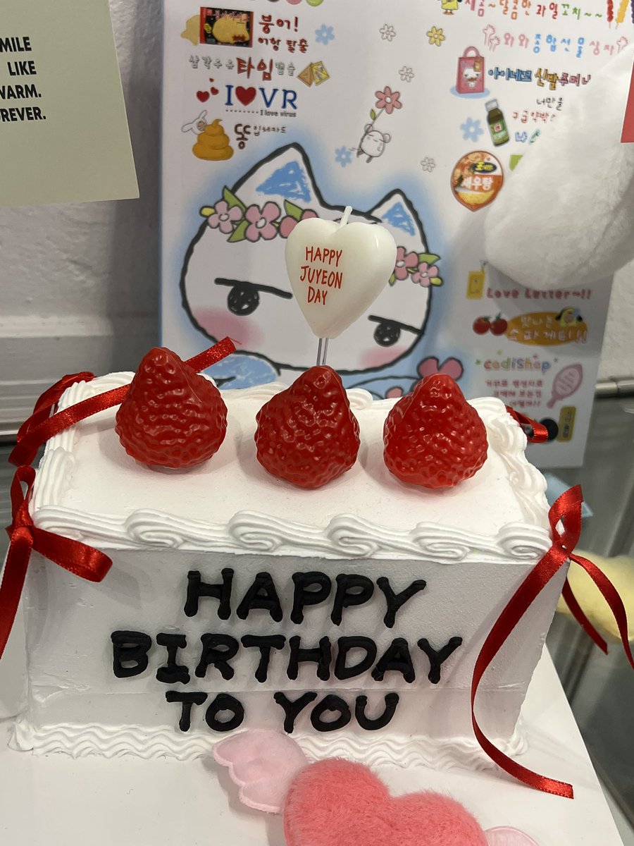 moni_tbz's tweet photo. 주연이 미리 생일 추카추🥳
컵라면에 누들스토퍼 바로 사용해보기❤️

#JUYEON1365244
#BornToBeMainCharacter https://t.co/LSnyu4dnCB